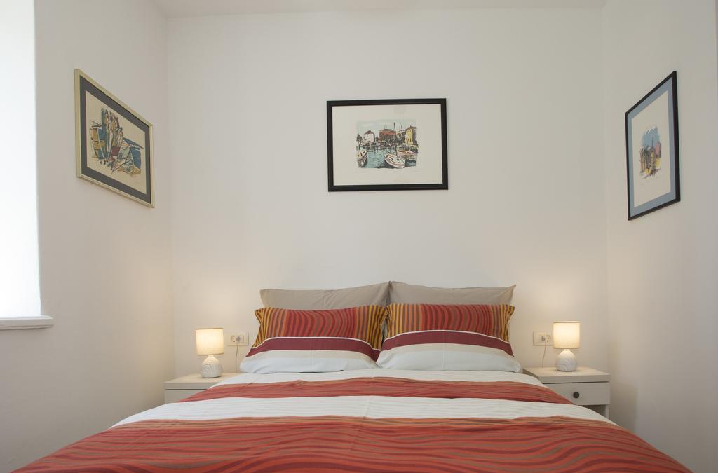 Dalmatian House Hotel Spalato Esterno foto